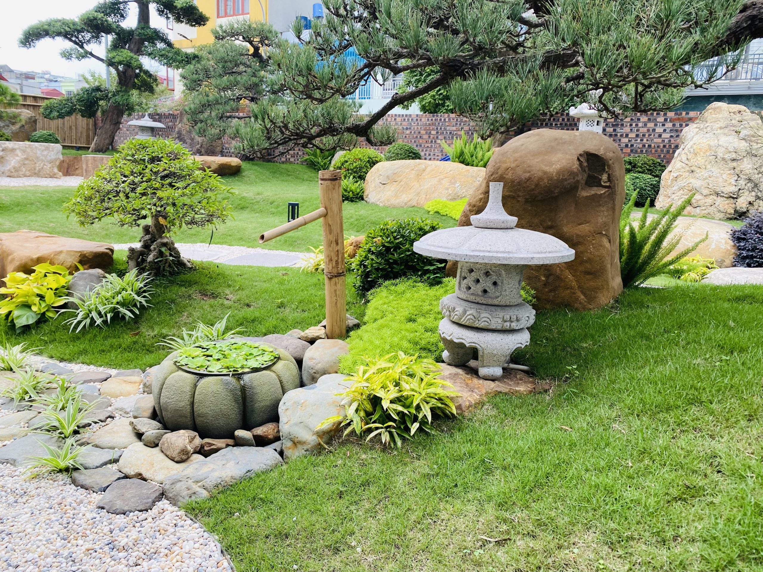 Tiểu cảnh sân vườn là gì?