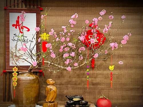 Sử dụng đồng xu và thỏi vàng phong thủy